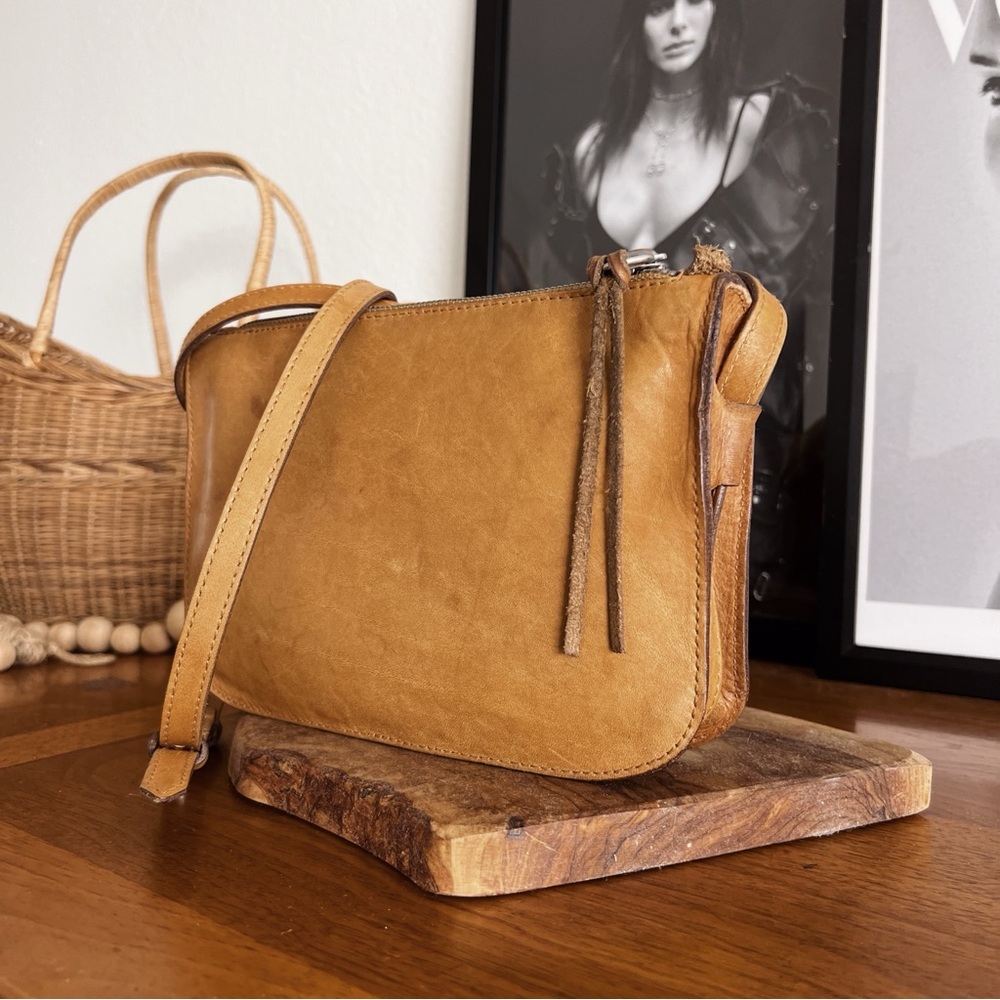 MADEWELL TAN LEATHER CROSSBODY BAG #0317